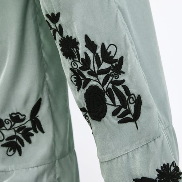 NWT Zara Mint Embroidered Velvet Wide Leg Pants - Picture 5 of 6